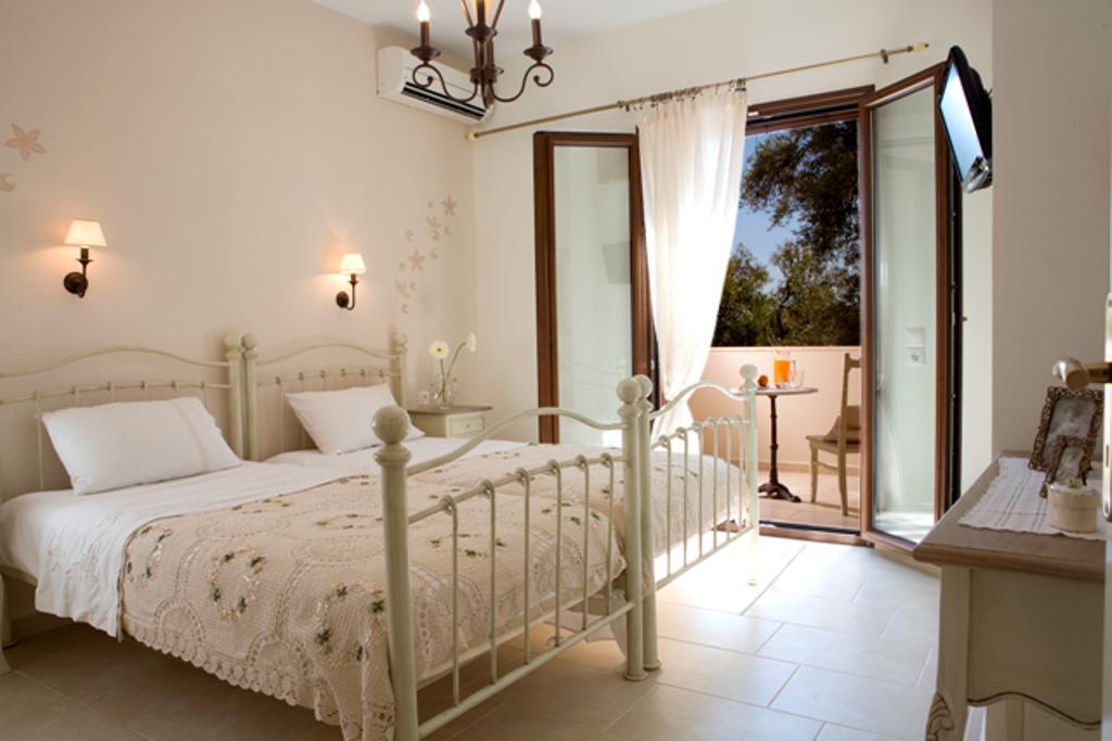 Kores Villas Nydri  Habitación foto